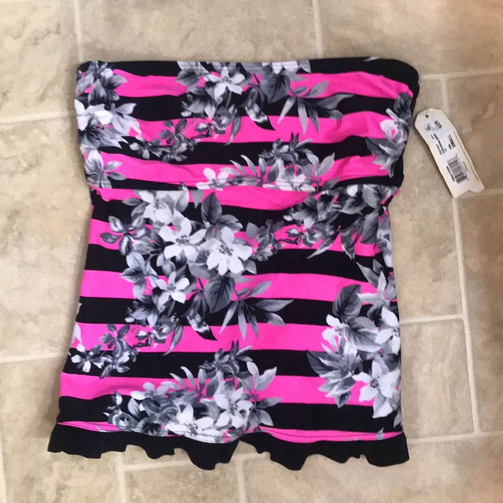 NWT Arizona Jeans Co. Bathing Suit Top
